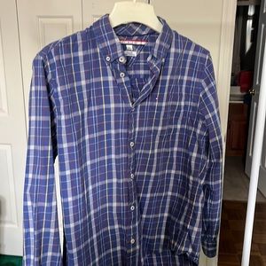 Tommy Hilfiger button down shirt Medium